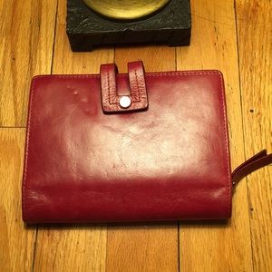 Used Kenneth Cole woman wallet